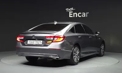 Honda Accord 2018, 85483 км, за 12625.6 USD