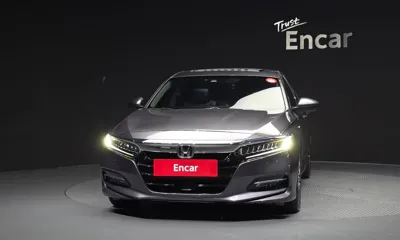 Honda Accord 2018, 85483 км, за 12625.6 USD
