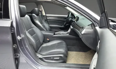 Honda Accord 2018, 85483 км, за 12625.6 USD - фото 11