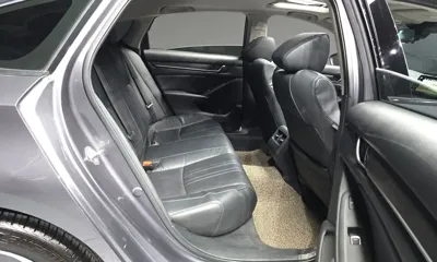 Honda Accord 2018, 85483 км, за 12625.6 USD - фото 12