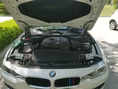 BMW 3 Series 2019, 54800 км, за 12586.57 USD - фото 11