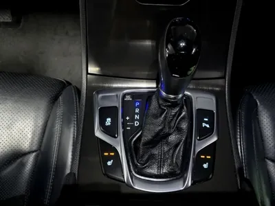 Hyundai Grandeur 2016, 137280 км, за 4558.97 USD - фото 9