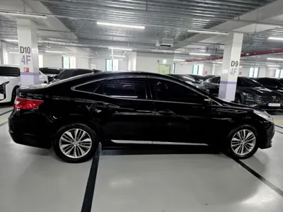 Hyundai Grandeur 2016, 137280 км, за 4558.97 USD - фото 12