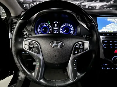 Hyundai Grandeur 2016, 137280 км, за 4558.97 USD - фото 17