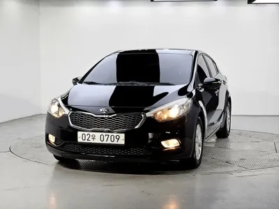 Kia K3 2015, 101144 км, за 3741.63 USD