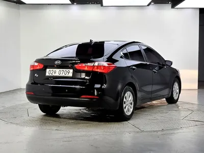 Kia K3 2015, 101144 км, за 3741.63 USD