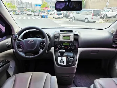 Kia Canival 2011, 145757 км, за 3125.61 USD - фото 9
