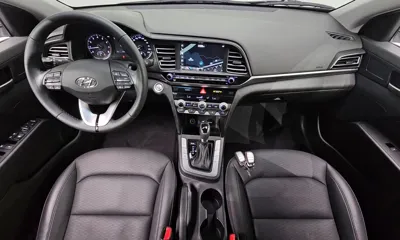 Hyundai Avante 2020, 12441 км, за 10125.67 USD - фото 7