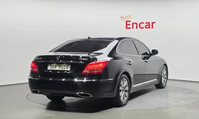 Hyundai Equus 2011, 254981 км, за 2600.27 USD