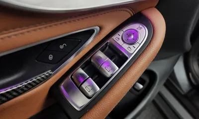 Mercedes-Benz C-Class 2020, 89354 км, за 17651.31 USD - фото 27