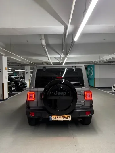 Jeep Wrangler 2021, 83000 км, за 23939.65 USD