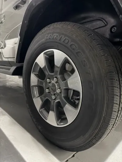 Jeep Wrangler 2021, 83000 км, за 23939.65 USD - фото 7
