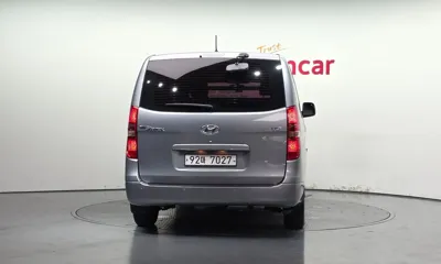 Hyundai Starex 2017, 167268 км, за 5007.49 USD
