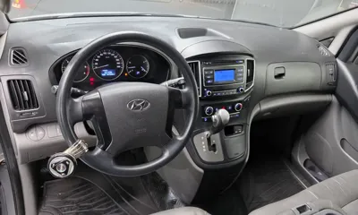 Hyundai Starex 2017, 167268 км, за 5007.49 USD - фото 7