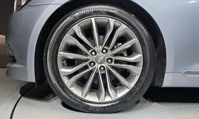 Hyundai Genesis 2015, 85243 км, за 7284.76 USD