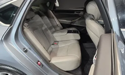 Hyundai Genesis 2015, 85243 км, за 7284.76 USD - фото 12