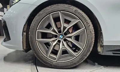 BMW 5-Series 2025, 12840 км, за 44880.34 USD