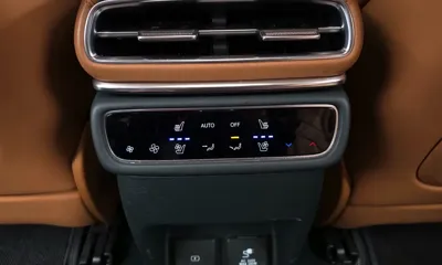 Genesis GV80 2025, 17560 км, за 45538.11 USD - фото 19