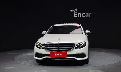 Mercedes-Benz E-Class 2019, 127557 км, за 15562.9 USD