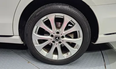 Mercedes-Benz E-Class 2019, 127557 км, за 15562.9 USD