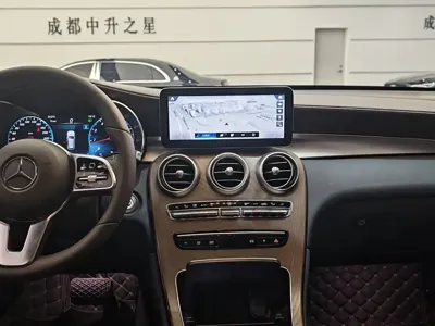 Mercedes-Benz GLC 2023, 60000 км, за 27584.59 USD - фото 11