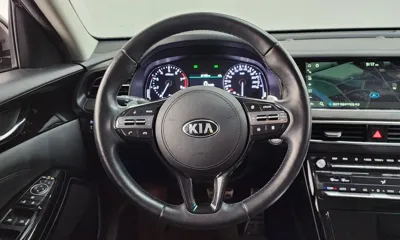 Kia K7 2020, 81560 км, за 12019.76 USD - фото 13