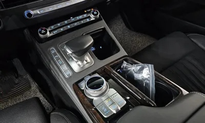 Genesis G90 2019, 313584 км, за 12091.18 USD - фото 9