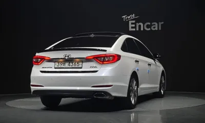 Hyundai Sonata 2016, 114327 км, за 7730.43 USD