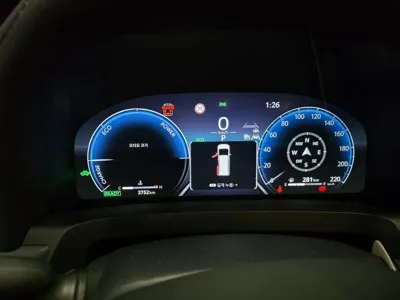 Toyota Alphard 2024, 3752 км, за 72206.91 USD