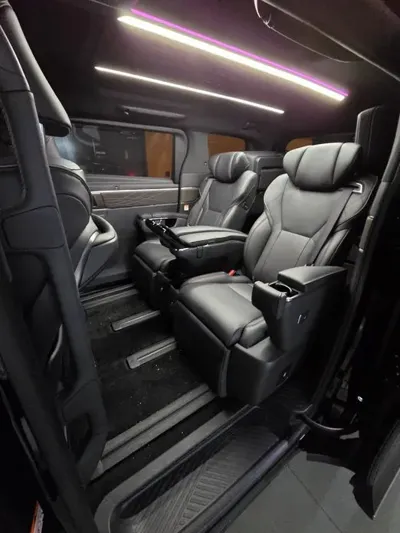 Toyota Alphard 2024, 3752 км, за 72206.91 USD - фото 9