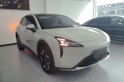 Baojun Yunhai 2024, 21500 км, за 14799 USD