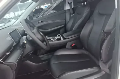 Baojun Yunhai 2024, 21500 км, за 14799 USD - фото 17
