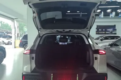 Baojun Yunhai 2024, 21500 км, за 14799 USD - фото 22
