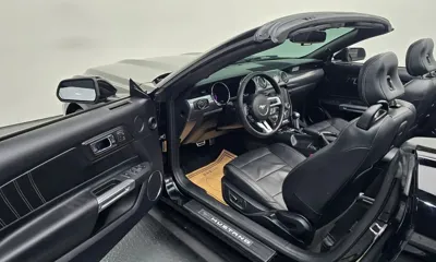 Ford Mustang 2017, 76770 км, за 14521.06 USD - фото 11