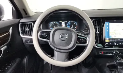 Volvo S90 2017, 136396 км, за 11290.53 USD - фото 13