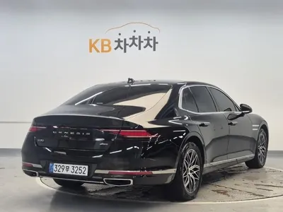 Genesis G90 2022, 84178 км, за 36694.24 USD