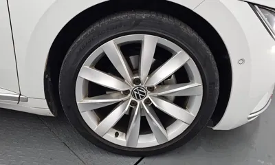 Volkswagen Arteon 2022, 39882 км, за 20359.61 USD