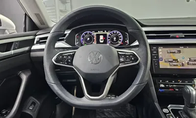Volkswagen Arteon 2022, 39882 км, за 20217.93 USD - фото 13