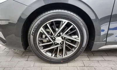 Hyundai Grandeur 2020, 120539 км, за 11854.29 USD