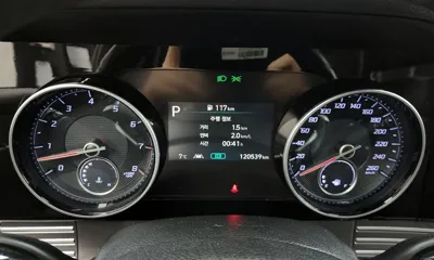 Hyundai Grandeur 2020, 120539 км, за 11854.29 USD - фото 8