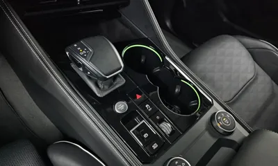 Volkswagen Touareg 2024, 26290 км, за 48874.13 USD - фото 9