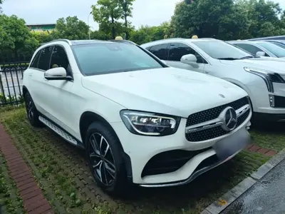 Mercedes-Benz GLC 2022, 75100 км, за 28942.93 USD