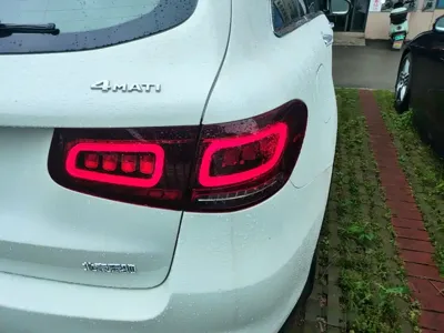 Mercedes-Benz GLC 2022, 75100 км, за 28982.28 USD - фото 8