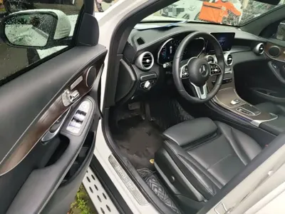 Mercedes-Benz GLC 2022, 75100 км, за 28982.28 USD - фото 16