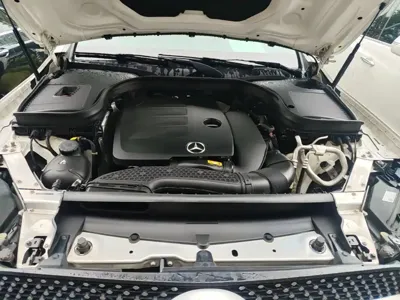Mercedes-Benz GLC 2022, 75100 км, за 28982.28 USD - фото 20
