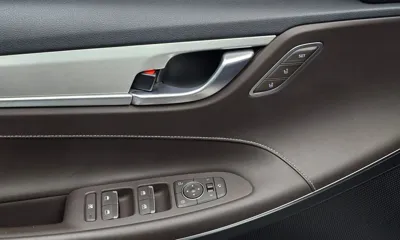 Hyundai Grandeur 2019, 90530 км, за 11655.92 USD - фото 20
