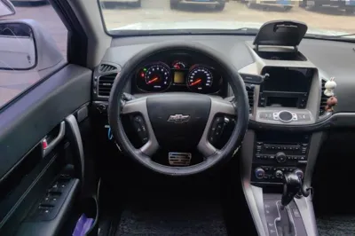 Chevrolet Captiva 2015, 78700 км, за 5164 USD - фото 7