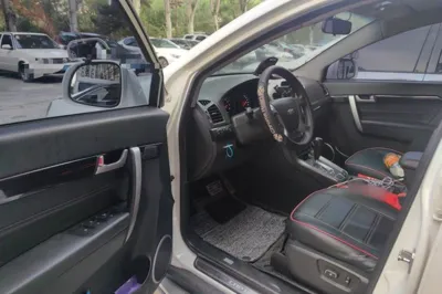 Chevrolet Captiva 2015, 78700 км, за 5164 USD - фото 13