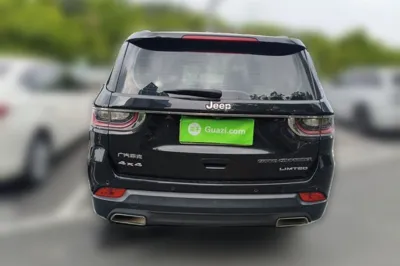 Jeep Grand Commander 2018, 167700 км, за 11141 USD