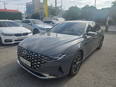 Hyundai Grandeur 2021, 13000 км, за 17434.31 USD